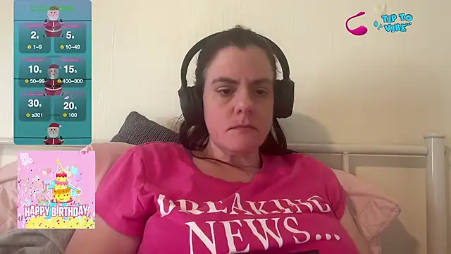 Snapshot of Jess4you0818 chatting on 12/23/24, 03:33 Jess4you0818 online show from 12/23/24, 03:33