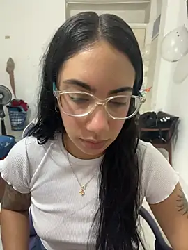 Heratemporal online show from 04/15/26, 01:07