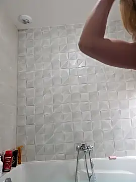 Giuliana baby online show from 02/04/25, 08:28