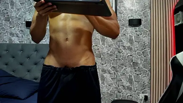 chriss jones1 online show from 02/03/26, 08:19