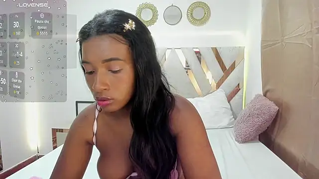 Snapshot of KriisvanyLeroy chatting on 03/01/26, 10:56 KriisvanyLeroy online show from 03/01/26, 10:56