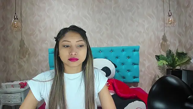 Snapshot of MadelineDoll chatting on 02/13/26, 02:35 MadelineDoll online show from 02/13/26, 02:35