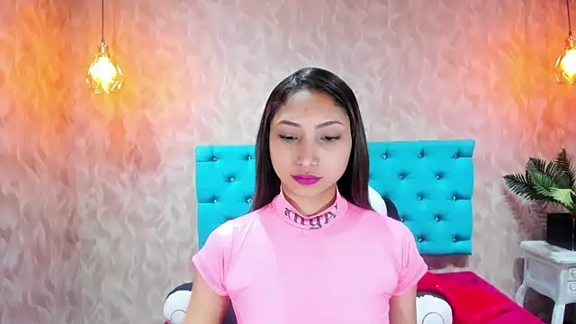 Snapshot of MadelineDoll chatting on 03/21/26, 02:20 MadelineDoll online show from 03/21/26, 02:20