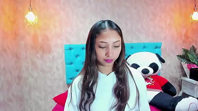 Snapshot of MadelineDoll chatting on 03/25/26, 01:50 MadelineDoll online show from 03/25/26, 01:50