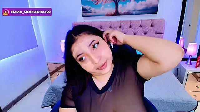Snapshot of Emma_monserrat chatting on 11/17/25, 05:52 Emma monserrat online show from 11/17/25, 05:52