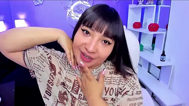 Emma monserrat online show from 05/23/26, 11:25