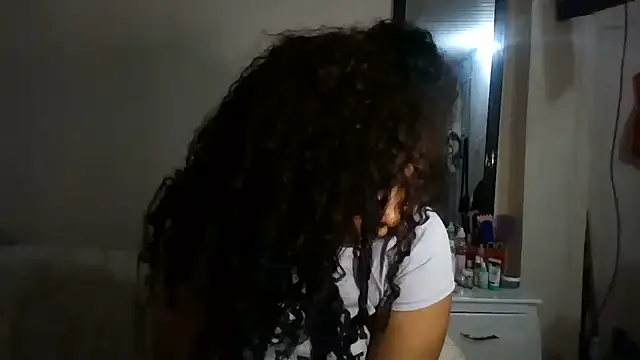 Ivon-09 online show from 12/27/24, 12:34