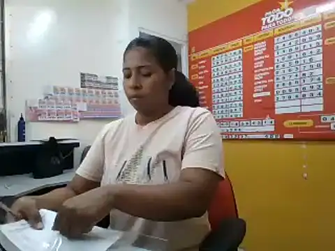 Ivon-09 online show from 02/11/25, 07:05