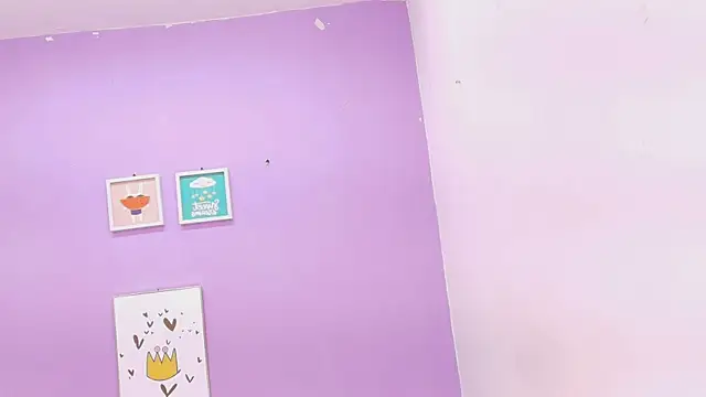 veronica sinner  online show from 02/07/25, 11:56