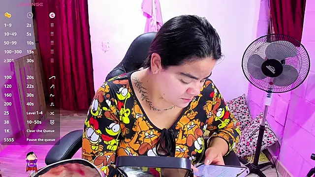 Sharon hils online show from 01/07/25, 01:14