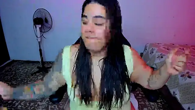 Snapshot of Sharon_hils chatting on 06/29/26, 06:52 Sharon hils online show from 06/29/26, 06:52