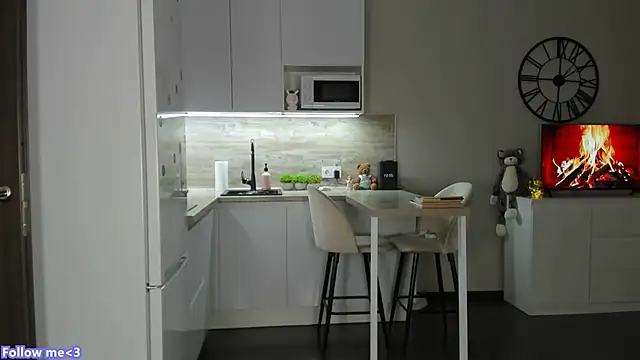 nilliluv online show from 09/23/25, 07:50