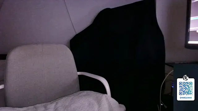 Snapshot of mr-k-quinn-x chatting on 12/16/24, 11:39 mr-k-quinn-x online show from 12/16/24, 11:39