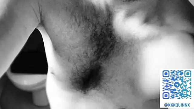 Snapshot of mr-k-quinn-x chatting on 12/18/25, 11:33 mr-k-quinn-x online show from 12/18/25, 11:33