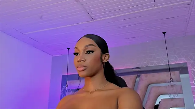 ChaynnaCooper online show from 12/15/24, 12:07