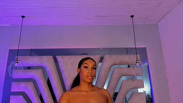 ChaynnaCooper online show from 12/15/24, 03:13