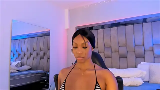 ChaynnaCooper online show from 02/19/25, 06:10