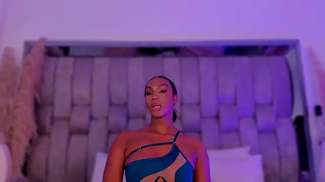 ChaynnaCooper online show from 02/03/26, 06:22