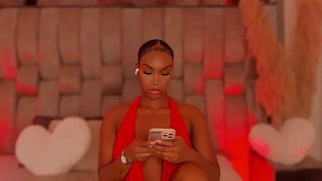 ChaynnaCooper online show from 02/15/26, 08:13