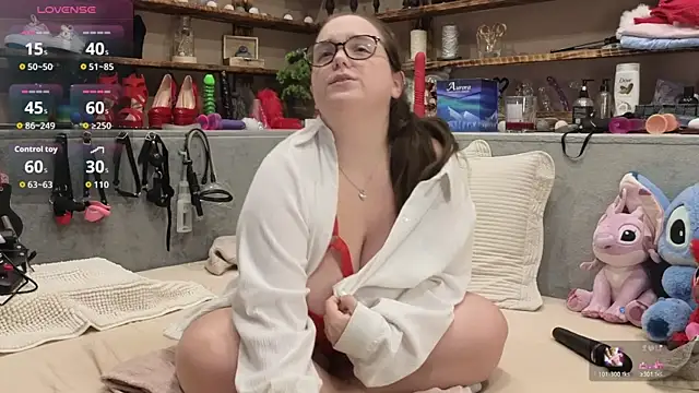 Kimberly-Caprice online show from 11/19/25, 07:25