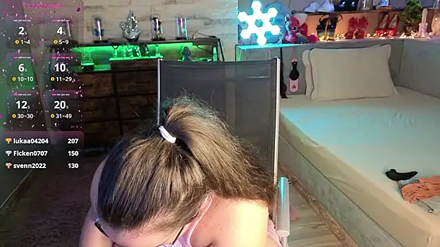 Kimberly-Caprice online show from 02/10/26, 08:02