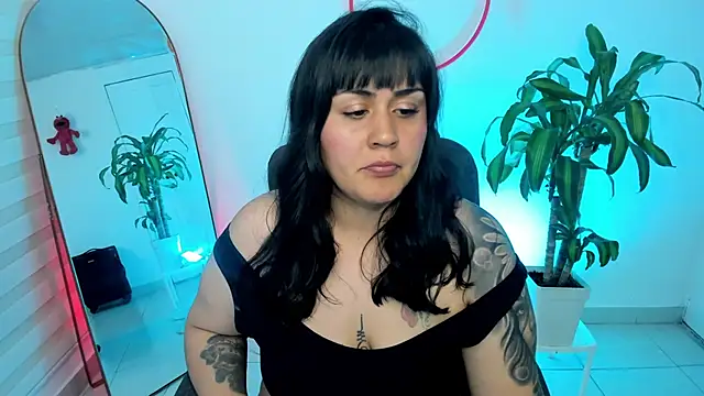 GretaX-X online show from 12/29/24, 05:22