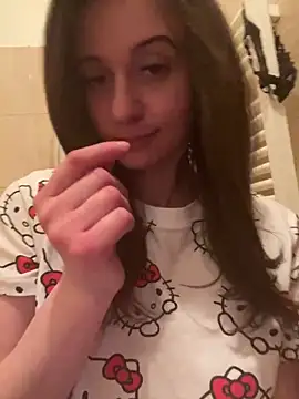 vienncica online show from 02/12/25, 04:23