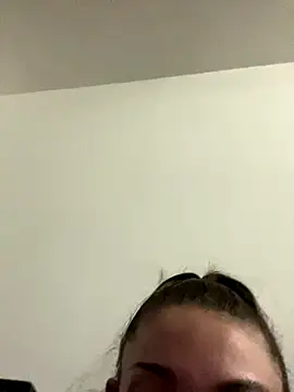 vienncica online show from 10/13/25, 09:26