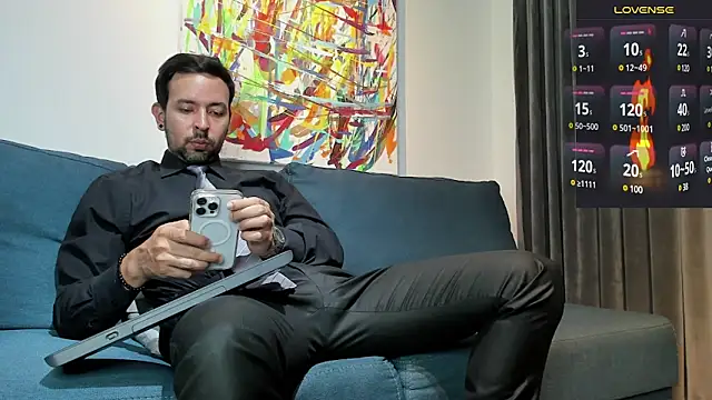 Snapshot of tommy_raym0ndg chatting on 12/20/24, 09:28 tommy raym0ndg online show from 12/20/24, 09:28