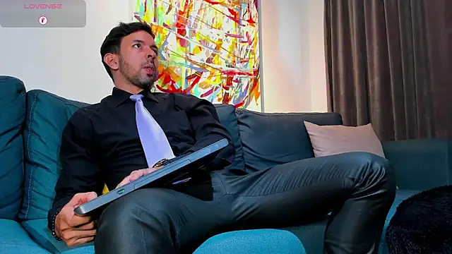 Snapshot of tommy_raym0ndg chatting on 12/16/25, 08:14 tommy raym0ndg online show from 12/16/25, 08:14