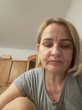 Malichkaanna30 online show from 12/23/24, 04:39