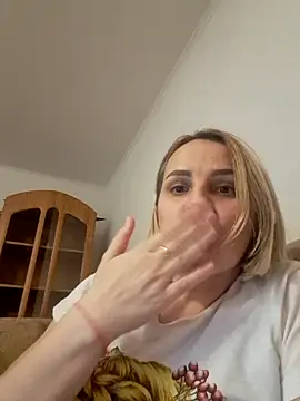 Malichkaanna30 online show from 01/07/25, 04:59