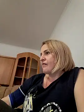 Malichkaanna30 online show from 01/11/25, 09:57