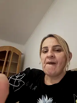 Malichkaanna30 online show from 02/27/25, 08:20