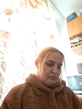 Malichkaanna30 online show from 10/26/25, 08:42