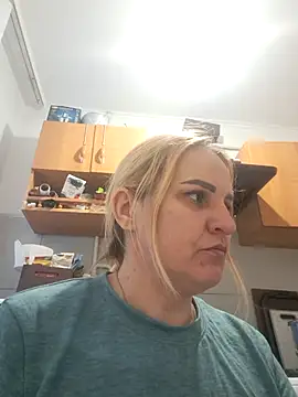 Malichkaanna30 online show from 02/19/26, 03:19