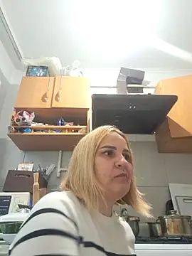 Snapshot of Malichkaanna30 chatting on 07/28/26, 05:12 Malichkaanna30 online show from 07/28/26, 05:12