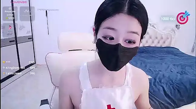 CN-xiaofei online show from 02/17/25, 04:42