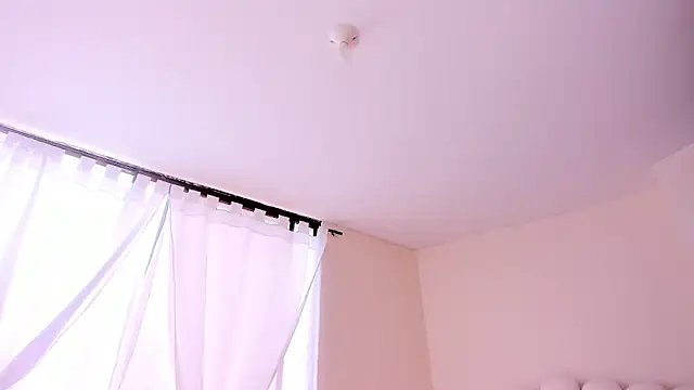 evely coelloo online show from 09/08/25, 07:46