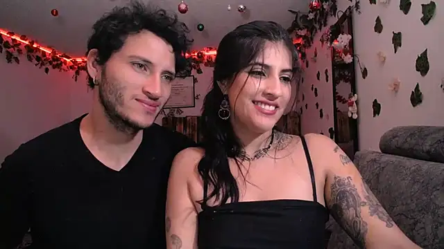 Snapshot of Afroditapoloo chatting on 12/11/24, 04:18 Afroditapoloo online show from 12/11/24, 04:18