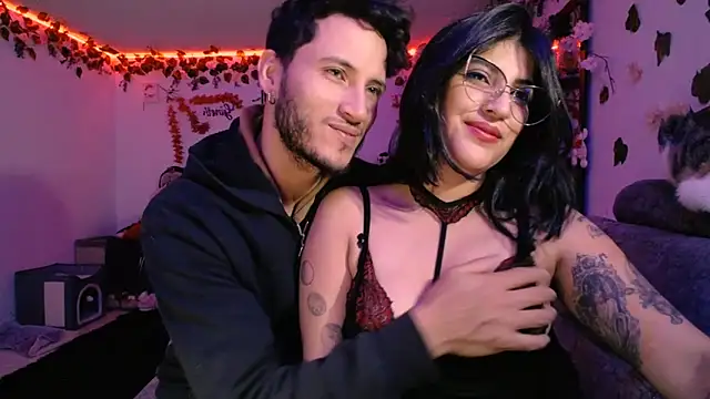 Snapshot of Afroditapoloo chatting on 01/22/25, 02:35 Afroditapoloo online show from 01/22/25, 02:35