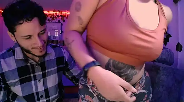 Snapshot of Afroditapoloo chatting on 01/24/25, 07:07 Afroditapoloo online show from 01/24/25, 07:07