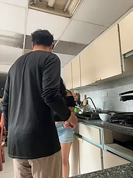 Snapshot of Afroditapoloo chatting on 04/24/26, 03:36 Afroditapoloo online show from 04/24/26, 03:36