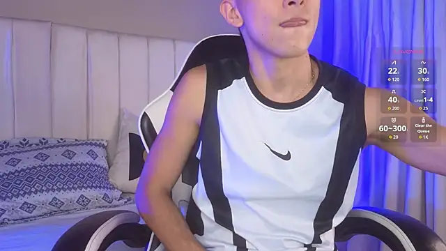 Snapshot of rome_hard chatting on 03/02/26, 07:54 rome hard online show from 03/02/26, 07:54