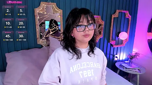 Snapshot of missy_taylor_ chatting on 02/25/25, 02:33 missy taylor  online show from 02/25/25, 02:33