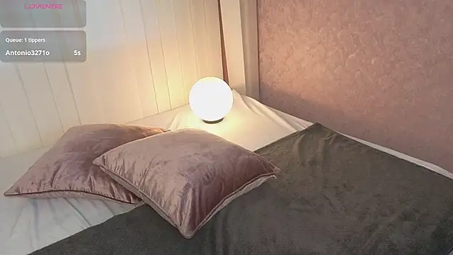 Snapshot of missy_taylor_ chatting on 09/25/25, 08:01 missy taylor  online show from 09/25/25, 08:01