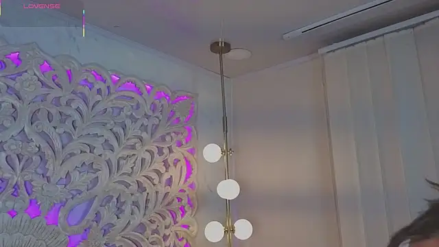 Snapshot of missy_taylor_ chatting on 10/03/25, 07:55 missy taylor  online show from 10/03/25, 07:55