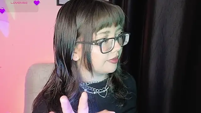 missy taylor  online show from 12/20/25, 02:24