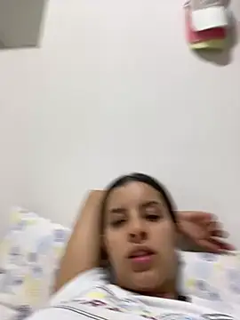 Snapshot of majosmith01 chatting on 04/21/26, 11:51 majosmith01 online show from 04/21/26, 11:51