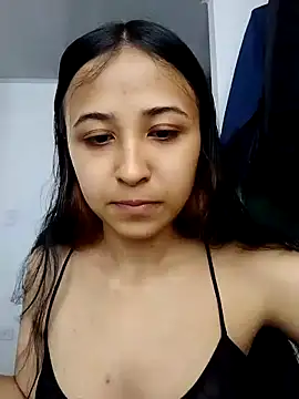 Snapshot of Hot_Teens69 chatting on 01/25/25, 09:04 Hot Teens69 online show from 01/25/25, 09:04